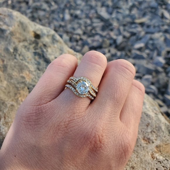 14k Gold IP Trio Ring Set 1.94ct White Sapphire sz 5 - Picture 1 of 6